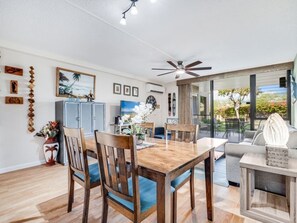Dining - Upgraded Condo Near Beach - Kamaole Sands 4108 (KIHEI)