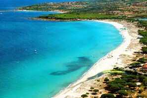 Beach nearby - Idyllic Holiday Home "Oasis of Relaxation" with Garden and Terrace (Budoni)