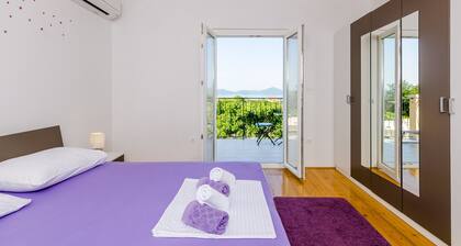 Apartments & Rooms Maždin