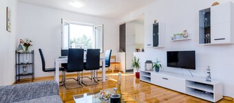 Apartments & Rooms Maždin