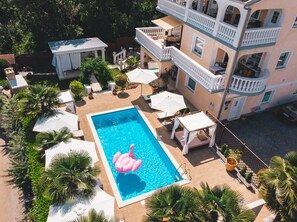 Udendørs pool, opvarmet pool