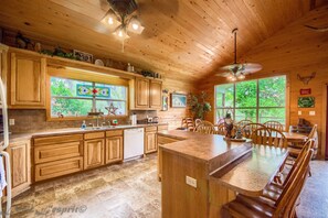 House, Multiple Bedrooms | Private kitchen | Fridge, oven, stovetop, coffee/tea maker