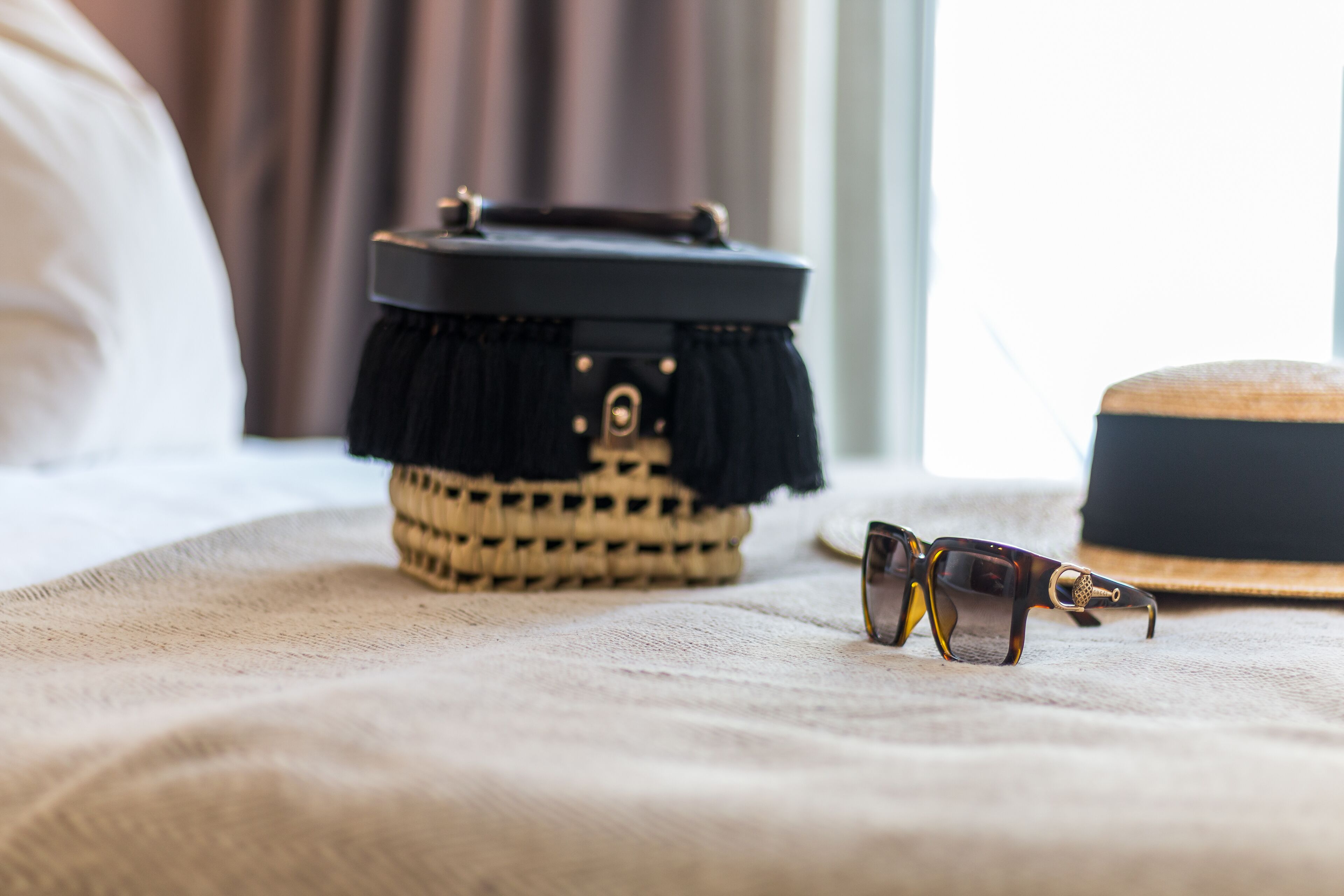 luxury studio suite, balcony, city view | minibar, iron/ironing board, free wifi, bed sheets