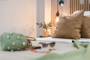 Deluxe Double Room | Minibar, iron/ironing board, free WiFi, bed sheets