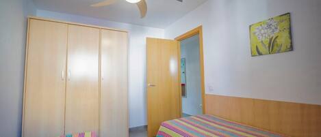 1 soverom og sengetøy