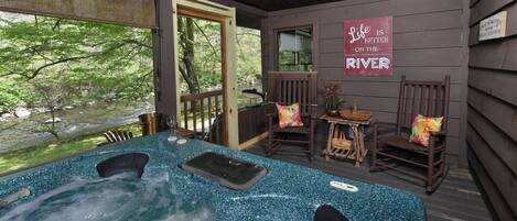 Bañera de hidromasaje interior