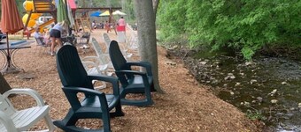 Cozy Cabin! Amazing Location in Fish Creek! Pool!