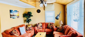 Upscale and Cozy Ocean Block Home w/ Free Parking & Beach Badges