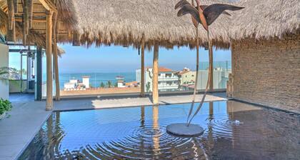 Nayri Life & Spa 407 APT just one block on the beach in Romantic zone PV