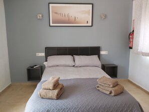 7 camere, ferro/asse da stiro, Wi-Fi gratuito, lenzuola