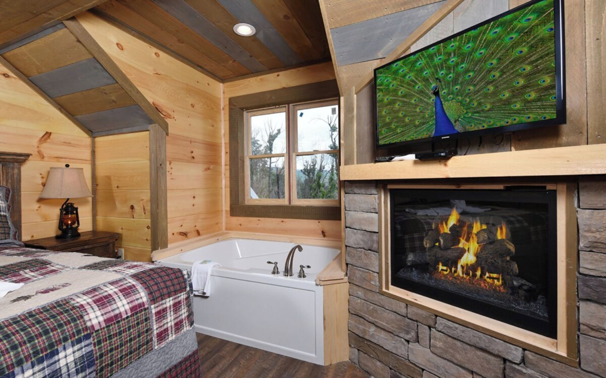 Photo 65 of Frequent Wildlife Sightings + Easy Drive to the Smoky Mountain National Park! -Big Bear Views Lodge