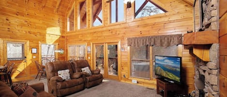TV, fireplace, DVD player