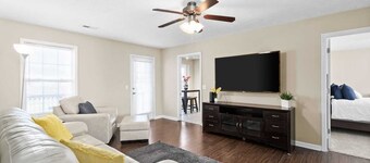 Entire Home near Fort Campbell KY** I-24