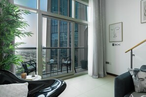 City Apartment | Living area | Flat-screen TV - HiGuests - Liberty House (Dubai)