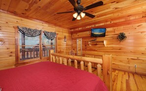 6 bedrooms, free WiFi, bed sheets