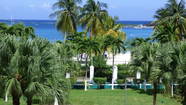 Deluxe Apartment | View from room - Beach One Bedroom 17 (Ocho Rios)