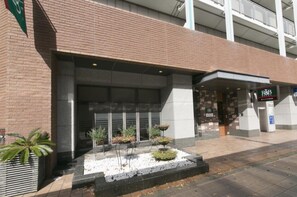 Exterior detail - Single room nonsmoking plan with basic breakfast / Kobe Hyōgo (Kobe)