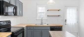 Entire home*Walking distance to Fort Campbell, KY