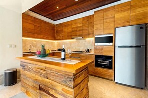 Private kitchen - Jimbaran Beach Villas By Nakula (Jimbaran)