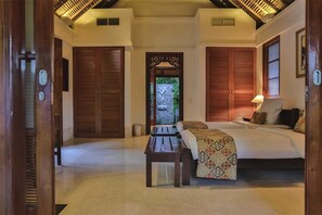 Bügeleisen/Bügelbrett