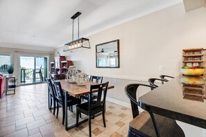 Dining - FFR101 Wright Idea by First Flight Rentals (Kill Devil Hills)