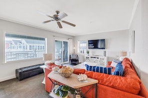 Smart TV, DVD player, foosball, books - FFR217- Island Paradise by First Flight Rentals (Kill Devil Hills)