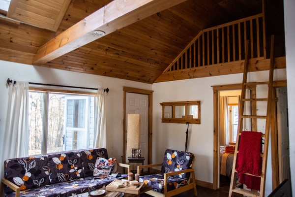 Starsview Cottage Main Room (3)