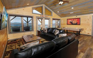 Fernseher, Kamin, Videospiele