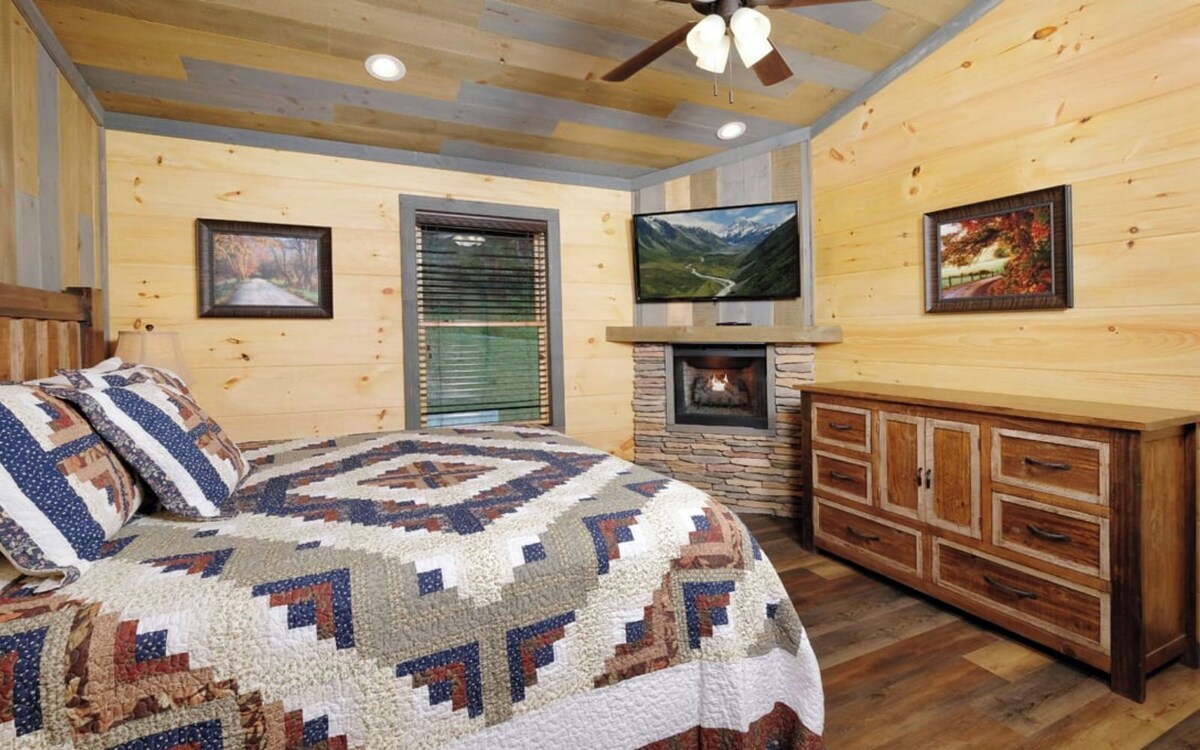 Photo 85 of Theater, Games & Views! - Bigger Bear Views Lodge