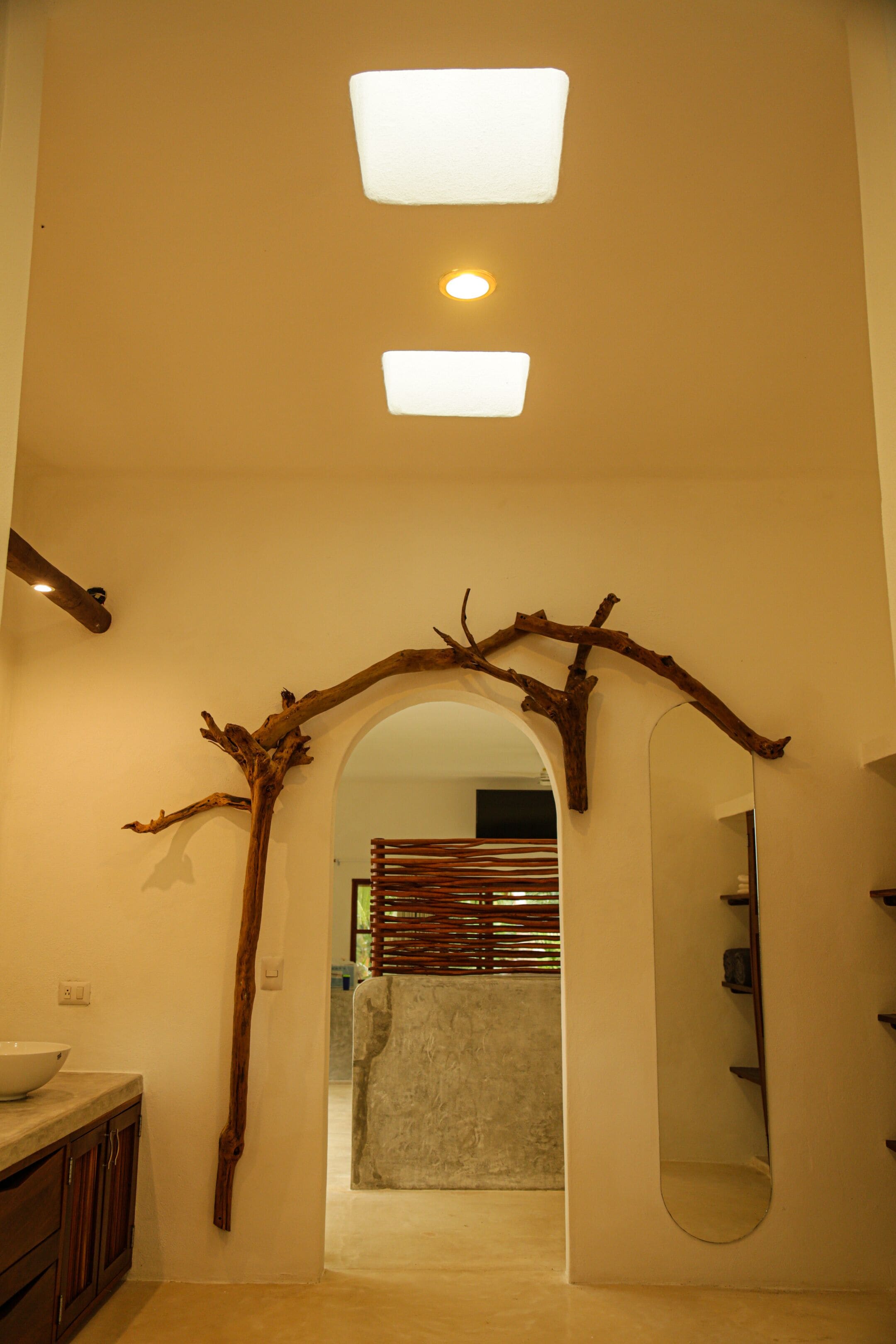 premium suite | bathroom | shower, rainfall showerhead, free toiletries, towels