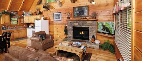 TV, peis, DVD-spiller og fotballspill