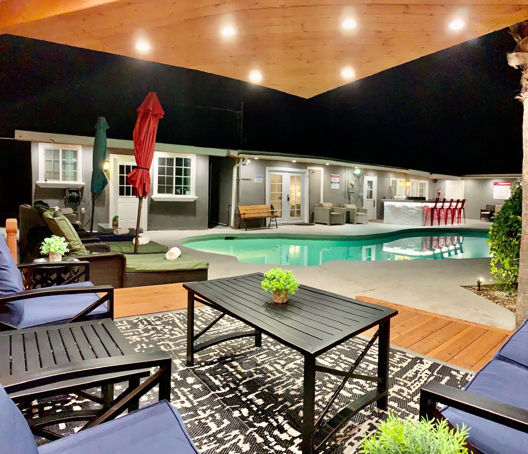 Awesome House w/Heated Pool 