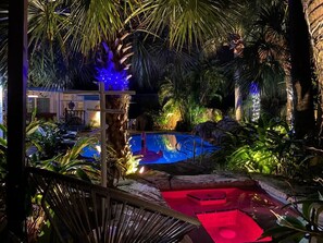 Piscine extérieure, piscine chauffée