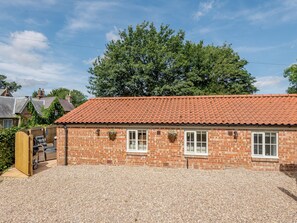 Exterior - 1 bedroom accommodation in Fulletby, near Horncastle (Fulletby, near Horncastle)