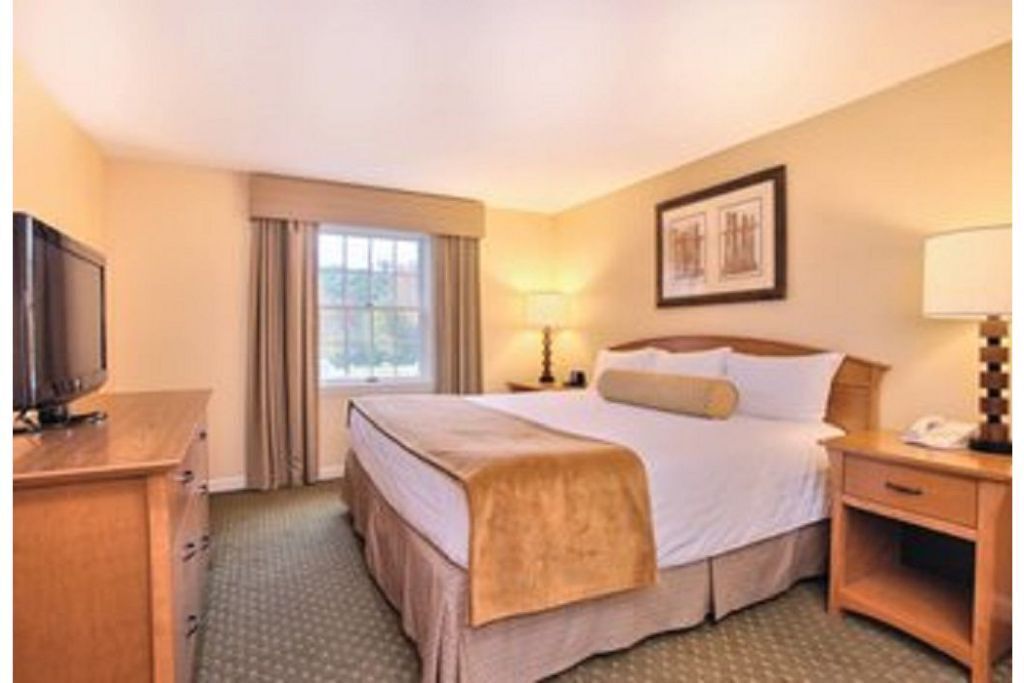 Wyndham Bentley Brook ~ Winter Recess