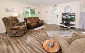 Smart TV, video games, DVD player, video library