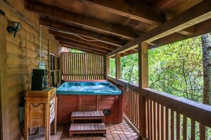 Bain à remous extérieur