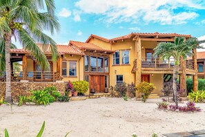 Exterior - Luxury Villa In A Private Beachfront Oasis, W/ Tennis, Pickleball, Dock/ Pool! (San Pedro)