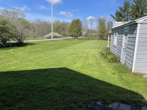 5 Bedroom Family House - Big yard