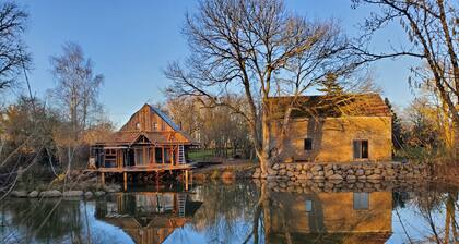 Le Domaine de la Boderie - sleeps 30