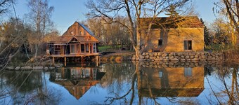Le Domaine de la Boderie - sleeps 30