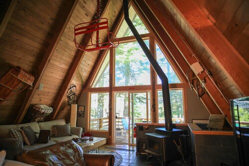 Amazing Government Camp Cabin Short Walk to SkiBowl or Downtown