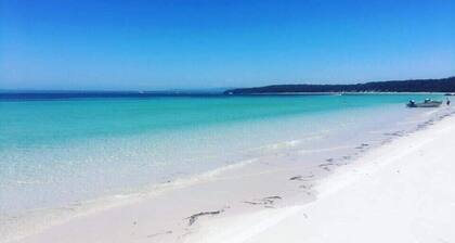 Callala Bay Beach House - Wowly Waters - Pet Friendly 🐳