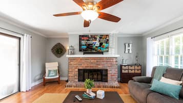 TV