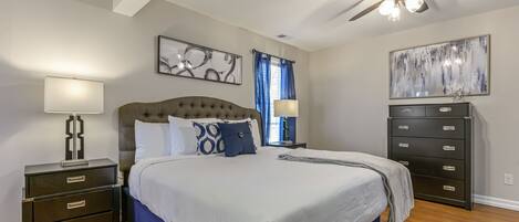 3 habitaciones, tabla de planchar con plancha, wifi y ropa de cama
