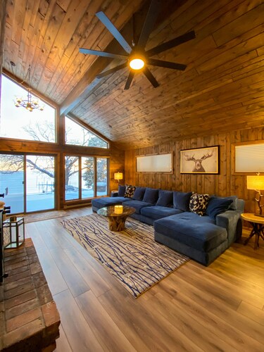 Lake Vermilion Prime Location ~ Private Lake Home & Private Beach