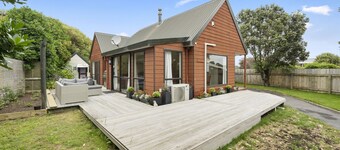 Wharerata - Otaki Beach Holiday Home