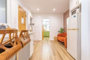 Interior - Bright 1BR | Patio | LAX | SoFi Stadium | Beaches (Los Angeles)