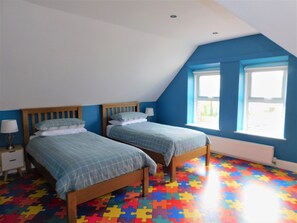 4 bedrooms, iron/ironing board, travel crib, free WiFi