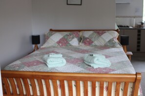 2 bedrooms, free WiFi, bed sheets